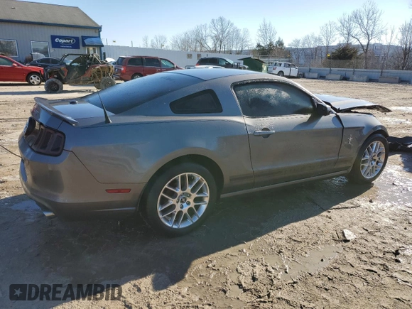 2013 Ford Mustang V6 с VIN 1ZVBP8AMXD5254499, выставлен на аукционе Copart как лот 44936465 с пробегом 98 440 миль миль и Списание • Salvage title. История ставок и продаж доступна на DreamBid. Изображение 3.