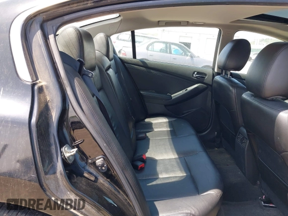 2011 Nissan Altima 2.5 S with VIN 1N4AL2AP5BN516577, listed as a IAAI auction lot 42112826 with 98,512 mi miles. Bid and sale history available at carsss.com. Image 8.