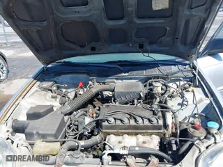 1999 Honda Civic VP with VIN 2HGEJ6615XH528453, listed as a IAAI auction lot 41655363 with 163,816 mi miles. Bid and sale history available at carsss.com. Image 10.