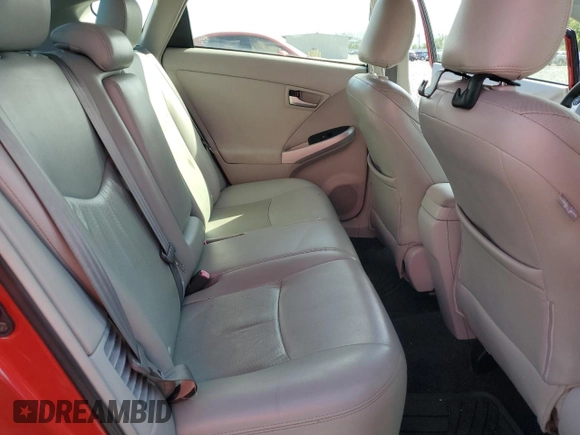 2013 Toyota Prius One z VIN JTDKN3DU9D5672849, wystawiony jako Copart lot #51451545 z przebiegiem 108 615 mil mil oraz Czysty tytuł • Clean title. Historia ofert i sprzedaży dostępna na DreamBid. Obrazek 10.