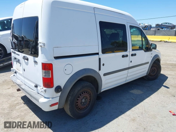 2010 Ford Transit Connect XLT с VIN NM0LS6BN3AT002132, выставлен на аукционе IAAI как лот 42704559 с пробегом 218 390 миль миль и . История ставок и продаж доступна на DreamBid. Изображение 4.