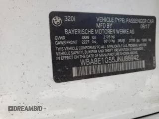 2018 BMW 3 Series 320i z VIN WBA8E1G55JNU88942, wystawiony jako Copart lot #51738745 z przebiegiem Nie podano mil oraz Szkody całkowita. Historia ofert i sprzedaży dostępna na DreamBid. Obrazek 12.