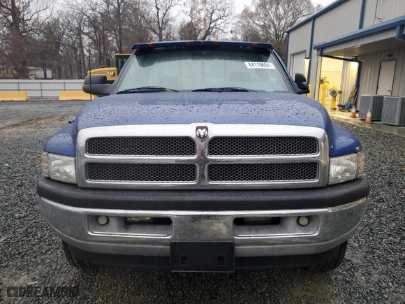 1995 Dodge Ram 1500 with VIN 1B7HF16Z8SS269139, listed as a Copart auction lot 84119694 with 59,838 mi miles and Salvage Title. Bid and sale history available at carsss.com. Image 5.