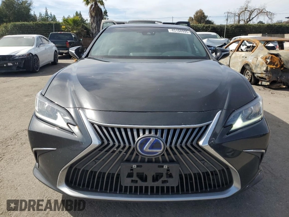 2021 Lexus ES with VIN 58ADA1C1XMU012636, listed as a Copart auction lot 45166995 with 138,946 mi miles and Salvage Title. Bid and sale history available at carsss.com. Image 5.