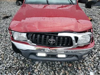2004 Toyota Tacoma PreRunner z VIN 5TEGM92N54Z358832, wystawiony jako Copart lot #59558895 z przebiegiem 229 796 mil mil oraz Szkoda całkowita • Salvage title. Historia ofert i sprzedaży dostępna na DreamBid. Obrazek 11.