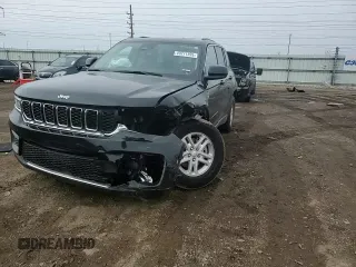 2023 Jeep Grand Cherokee Laredo z VIN 1C4RJHAG3PC625418, wystawiony jako Copart lot #49271395 z przebiegiem 12 874 mil mil oraz Szkoda całkowita • Salvage title. Historia ofert i sprzedaży dostępna na DreamBid. Obrazek 10.