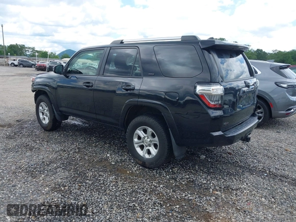 2021 Toyota 4Runner SR5 with VIN JTEMU5JR6M5882070, listed as a IAAI auction lot 42546284 with 79,206 mi miles and . Bid and sale history available at DreamBid. Image 3.