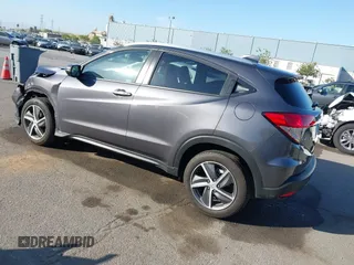 2022 Honda HR-V EX with VIN 3CZRU6H50NM704101, listed as a IAAI auction lot 42148987 with 30,507 mi miles. Bid and sale history available at carsss.com. Image 3.