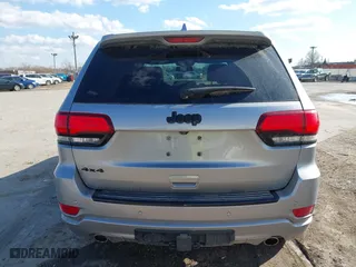 2015 Jeep Grand Cherokee Altitude with VIN 1C4RJFAG3FC210151, listed as a IAAI auction lot 41865151 with 122,579 mi miles. Bid and sale history available at carsss.com. Image 16.