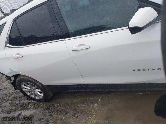 2018 Chevrolet Equinox LT with VIN 2GNAXJEV7J6193919, listed as a IAAI auction lot 41609954 with 107,087 mi miles. Bid and sale history available at carsss.com. Image 13.