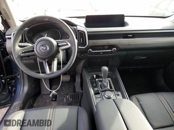 2024 Mazda CX-50 2.5 Turbo with VIN 7MMVABXY9RN164213, listed as a Copart auction lot 40615044 with 399 mi miles and Salvage title. Bid and sale history available at DreamBid. Image 8.