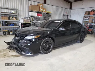 2022 Toyota Camry XSE z VIN 4T1K61BK9NU063041, wystawiony jako Copart lot #50214545 z przebiegiem 58 097 mil mil oraz Szkoda całkowita • Salvage title. Historia ofert i sprzedaży dostępna na DreamBid. Obrazek 1.