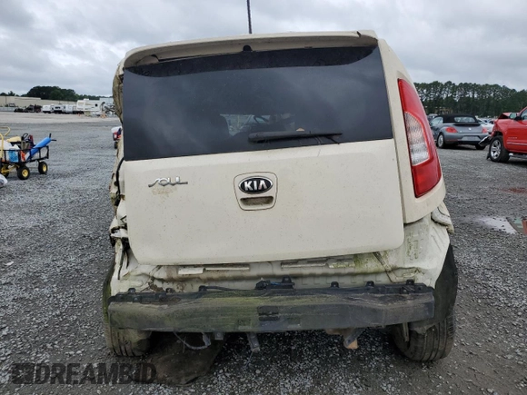 2013 Kia Soul + z VIN KNDJT2A6XD7572992, wystawiony jako Copart lot #59533185 z przebiegiem Nie podano mil oraz Czysty tytuł • Clean title. Historia ofert i sprzedaży dostępna na DreamBid. Obrazek 6.