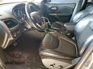 2019 Jeep Cherokee Altitude with VIN 1C4PJLLB3KD184565, listed as a Copart auction lot 58046345 with 91,618 mi miles and Salvage title. Bid and sale history available at DreamBid. Image 7.