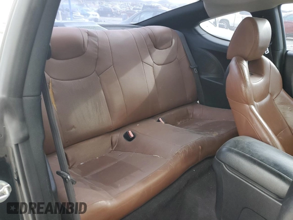 2010 Hyundai Genesis Coupe Grand Touring с VIN KMHHU6KH7AU019728, выставлен на аукционе Copart как лот 48321395 с пробегом 185 966 миль миль и Списание • Salvage title. История ставок и продаж доступна на DreamBid. Изображение 10.