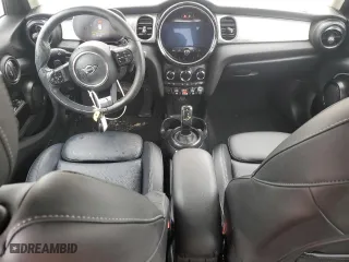 2024 MINI Hardtop 4 Door Cooper S with VIN WMW53DK08R2V04053, listed as a Copart auction lot 64016394 with 20,394 mi miles and Salvage Title. Bid and sale history available at carsss.com. Image 8.