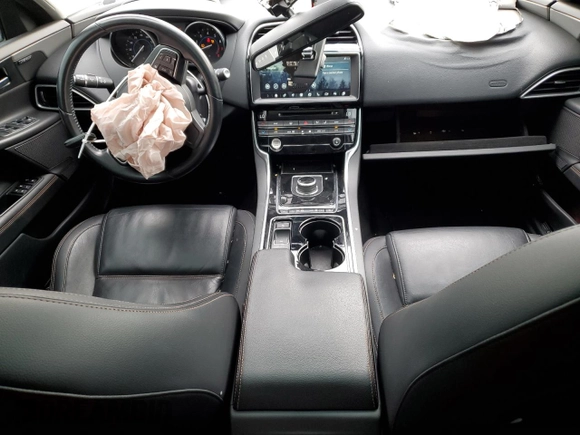 2017 Jaguar XE 35t Prestige with VIN SAJAK4BVXHA948749, listed as a Copart auction lot 68184864 with 59,695 mi miles and Salvage Title. Bid and sale history available at carsss.com. Image 8.