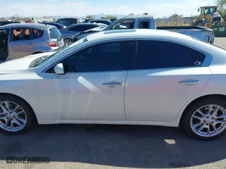 2014 Nissan Maxima 3.5 SV w/Premium Pkg with VIN 1N4AA5AP7EC495707, listed as a IAAI auction lot 41878822 with 197,088 mi miles. Bid and sale history available at carsss.com. Image 14.