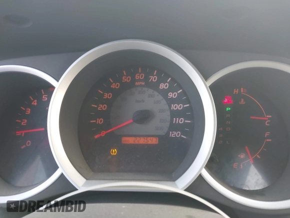 2006 Toyota Tacoma z VIN 3TMMU52N56M003428, wystawiony jako IAAI lot #41473266 z przebiegiem 227 547 mil mil oraz . Historia ofert i sprzedaży dostępna na DreamBid. Obrazek 7.