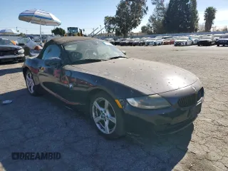 2006 BMW Z4 3.0i with VIN 4USBU33506LW69781, listed as a Copart auction lot 89412085 with 199,661 mi miles and Salvage Title. Bid and sale history available at carsss.com. Image 4.