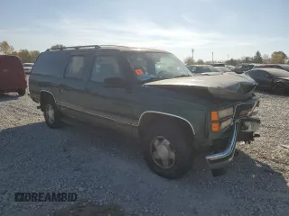 1997 GMC Suburban z VIN 3GKFK16R7VG514905, wystawiony jako Copart lot #77410934 z przebiegiem 193 116 mil mil oraz Szkoda całkowita • Salvage title. Historia ofert i sprzedaży dostępna na DreamBid. Obrazek 4.