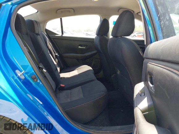 2021 Nissan Sentra SR z VIN 3N1AB8DV1MY327668, wystawiony jako IAAI lot #42087539 z przebiegiem 74 853 mil mil oraz . Historia ofert i sprzedaży dostępna na DreamBid. Obrazek 8.