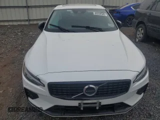 2022 Volvo S60 Momentum with VIN 7JRL12TZ5NG160844, listed as a Copart auction lot 88530585 with 0 mi miles and Salvage Title. Bid and sale history available at carsss.com. Image 8.