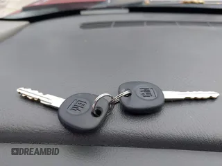 2005 Chevrolet Tahoe LT с VIN 1GNEK13T05R236749, выставлен на аукционе IAAI как лот 42070371 с пробегом 215 428 миль миль и . История ставок и продаж доступна на DreamBid. Изображение 11.
