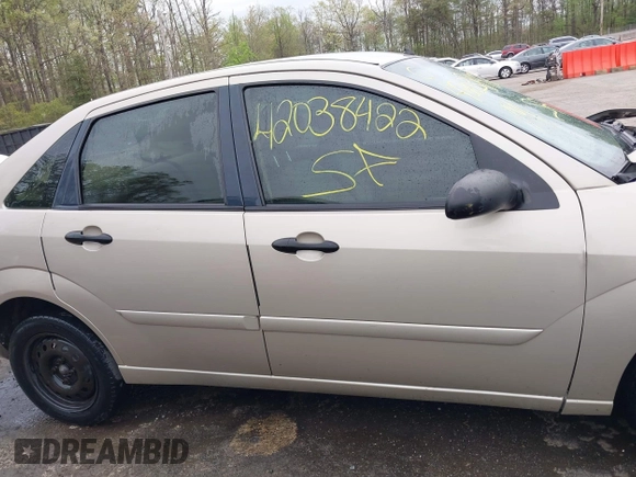 2006 Ford Focus S with VIN 1FAFP34N16W150966, listed as a IAAI auction lot 42038422 with 162,052 mi miles and . Bid and sale history available at carsss.com. Image 13.