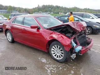 2013 Chrysler 300 z VIN 2C3CCAAG0DH569166, wystawiony jako IAAI lot #42049982 z przebiegiem 286 943 mil mil oraz . Historia ofert i sprzedaży dostępna na DreamBid. Obrazek 1.