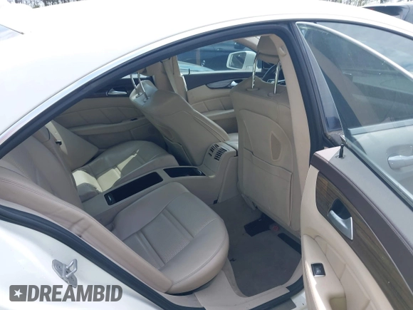 2015 Mercedes-Benz CLS 63 S AMG с VIN WDDLJ7GB1FA138651, выставлен на аукционе IAAI как лот 41928065 с пробегом Не указан миль и . История ставок и продаж доступна на DreamBid. Изображение 8.