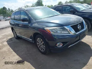 2014 Nissan Pathfinder Platinum with VIN 5N1AR2MM5EC616426, listed as a IAAI auction lot 42191664 with 192,586 mi miles and . Bid and sale history available at DreamBid. Image 1.