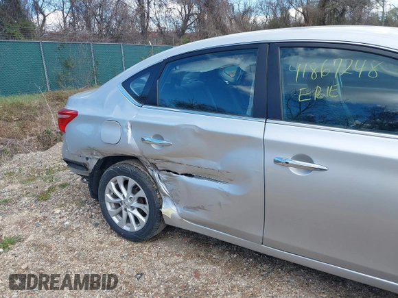 2018 Nissan Sentra SV z VIN 3N1AB7AP5JL623897, wystawiony jako IAAI lot #41867248 z przebiegiem 80 936 mil mil oraz . Historia ofert i sprzedaży dostępna na DreamBid. Obrazek 6.