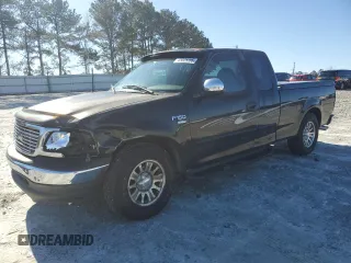 2000 Ford F-150 XL with VIN 2FTRX17W0YCA16836, listed as a Copart auction lot 45025205 with 0 mi miles and Salvage Title. Bid and sale history available at carsss.com. Image 1.