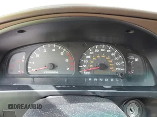 2000 Toyota 4Runner SR5 z VIN JT3HN86R8Y0307943, wystawiony jako IAAI lot #42513589 z przebiegiem Nie podano mil oraz . Historia ofert i sprzedaży dostępna na DreamBid. Obrazek 7.