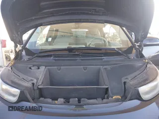 2014 BMW i3 with VIN WBY1Z4C54EV274996, listed as a IAAI auction lot 41625550 with 89,309 mi miles and . Bid and sale history available at DreamBid. Image 10.