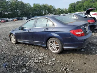 2012 Mercedes-Benz C 300 Sport z VIN WDDGF8BB7CR234264, wystawiony jako Copart lot #62985715 z przebiegiem Nie podano mil oraz Czysty tytuł • Clean title. Historia ofert i sprzedaży dostępna na DreamBid. Obrazek 2.