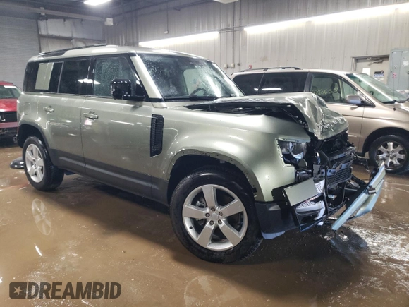 2025 Land Rover Defender S с VIN SALEJ7EXXS2363343, выставлен на аукционе Copart как лот 47466005 с пробегом 118 миль миль и Списание • Salvage title. История ставок и продаж доступна на DreamBid. Изображение 4.
