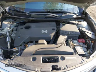 2014 Nissan Altima SV with VIN 1N4AL3AP1EC291922, listed as a IAAI auction lot 41432943 with 144,239 mi miles and . Bid and sale history available at DreamBid. Image 10.