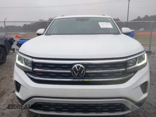 2023 Volkswagen Atlas SE z VIN 1V2KE2CA7PC208457, wystawiony jako IAAI lot #41479156 z przebiegiem 45 704 mil mil oraz . Historia ofert i sprzedaży dostępna na DreamBid. Obrazek 12.