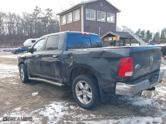 2015 Ram 1500 Big Horn with VIN 1C6RR7LT9FS786297, listed as a IAAI auction lot 41101957 with 137,643 mi miles. Bid and sale history available at carsss.com. Image 3.