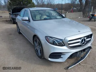 2018 Mercedes-Benz E-Class E 300 with VIN WDDZF4KB2JA454750, listed as a IAAI auction lot 41775210 with NaN miles. Bid and sale history available at carsss.com. Image 1.