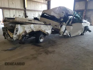 2002 Ford F-250 XL with VIN 1FTNW20F42EA99285, listed as a Copart auction lot 62635614 with Not Provided miles and Salvage Title. Bid and sale history available at DreamBid. Image 3.