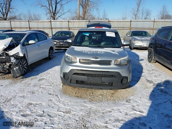 2017 Kia Soul with VIN KNDJN2A2XH7434205, listed as a IAAI auction lot 41363921 with 269,747 mi miles. Bid and sale history available at carsss.com. Image 12.