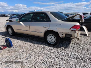 2001 Honda Accord LX z VIN JHMCG554X1C024855, wystawiony jako Copart lot #57649815 z przebiegiem 164 959 mil mil oraz Szkoda całkowita • Salvage title. Historia ofert i sprzedaży dostępna na DreamBid. Obrazek 2.