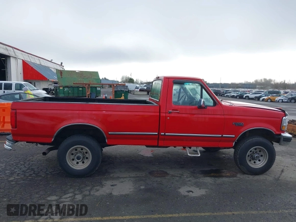 1996 Ford F-250 with VIN 2FTHF26H0TCA69133, listed as a IAAI auction lot 41712838 with 144,642 mi miles and . Bid and sale history available at DreamBid. Image 14.