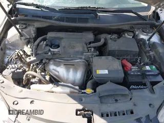 2015 Toyota Camry XLE with VIN 4T1BF1FK1FU100580, listed as a IAAI auction lot 42002060 with 111,739 mi miles. Bid and sale history available at carsss.com. Image 10.