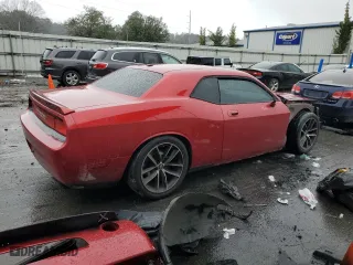 2010 Dodge Challenger R/T with VIN 2B3CJ5DTXAH265454, listed as a Copart auction lot 44621625 with 121,745 mi miles and Salvage Title. Bid and sale history available at carsss.com. Image 3.