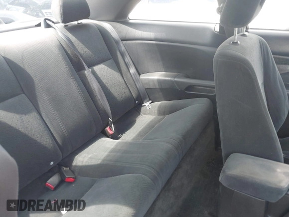 2005 Honda Civic EX with VIN 1HGEM22975L014776, listed as a IAAI auction lot 41952005 with 212,523 mi miles and . Bid and sale history available at DreamBid. Image 8.