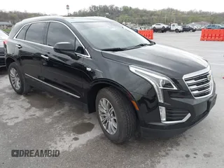 2017 Cadillac XT5 Luxury FWD z VIN 1GYKNBRS3HZ315449, wystawiony jako IAAI lot #41938127 z przebiegiem 110 762 mil mil oraz . Historia ofert i sprzedaży dostępna na DreamBid. Obrazek 1.